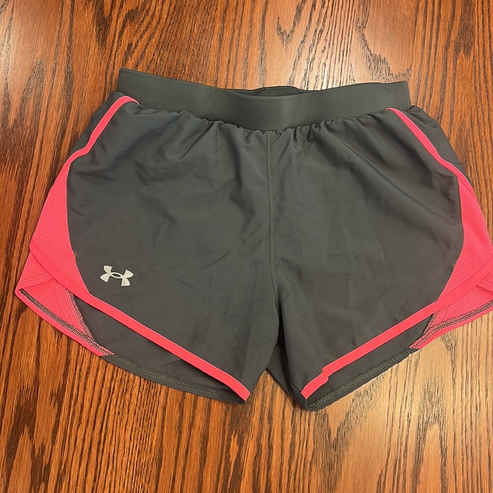 Under Armour Fly-By 2.0 shorts